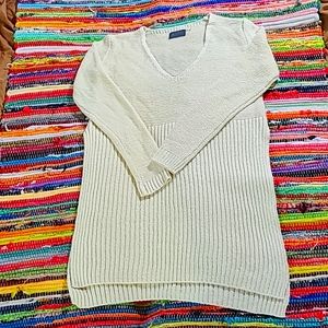 ASTR Slit side long sweater